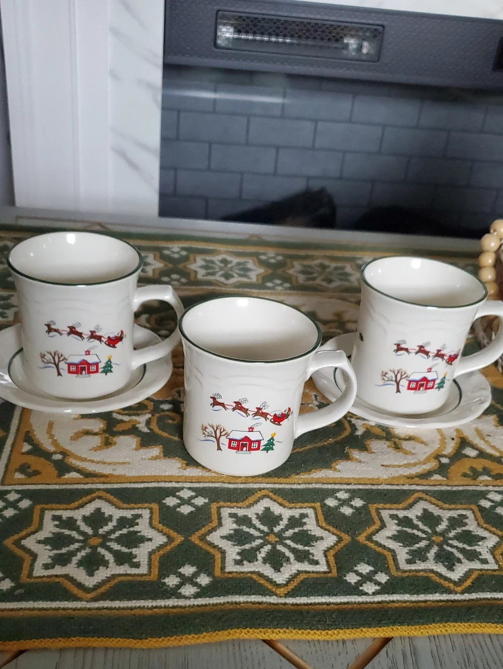Vintage Pfaltzgraff Festive Winter Scene Set - White with Red & Green.